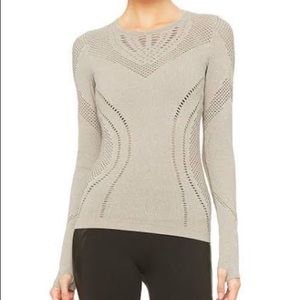 Alo Yoga Lark Top - Gravel - Small